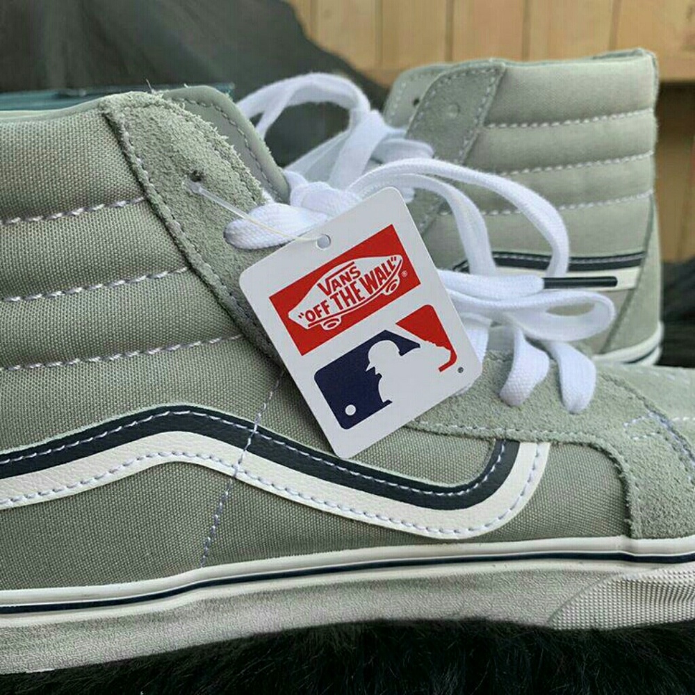 New York Yankees Vans Men 8.5 - Picture 6 of 7